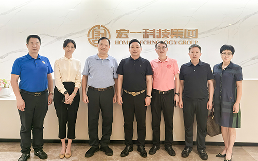 深圳市原市委常委、深圳警备区政委、党委书记等领导莅临球速体育调研，共话未来创新发展之路！